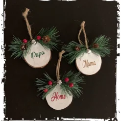 Holzscheiben verziert | personalisiert | Holzscheiben mit Namen | Home | personalisierte Holzscheiben