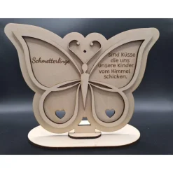 Holzschild mit persönlicher Gravur - Schmetterling - als Andenken an Dein Sternenkind, geliebte Person, Trauerlicht