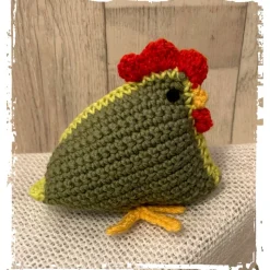 Huhn/Henne in liebevoller Handarbeit hergestellt mit vielen Details - ca. 13 cm hoch - gehäkelt!