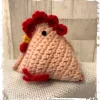 Huhn/Henne in liebevoller Handarbeit hergestellt mit vielen Details - ca. 15 cm hoch - gehäkelt!