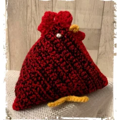 Huhn/Henne in liebevoller Handarbeit hergestellt mit vielen Details - ca. 20 cm hoch - gehäkelt!