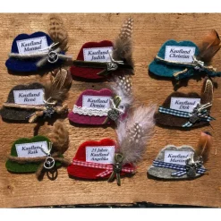 Hut-Anstecker Oktoberfest Trachtenbrosche Filzbrosche Wiesn-Namensträger beschriftet Tracht Wunschbeschriftung personalisiert Firmenlogo