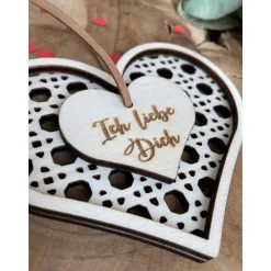 Ich liebe Dich Herzanhänger Rattanoptik