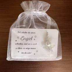 Ich möchte dir einen Engel schenken, und sei er noch so klein, er möge immer bei dir sein!