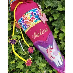 Individuelle Schultüte aus Stoff - Handgefertigt nach Wunsch - Inklusive Rohling & optionalem Kissen