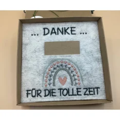 Jahresabschluss Geschenk Kita  Kindergarten  Schule  Kurs  Ferienlager Schriftfarbe Dunkelgrün