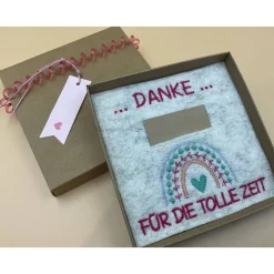 Jahresabschluss Geschenk Kita  Kindergarten  Schule  Kurs  Ferienlager Schriftfarbe Pink