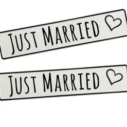 Just Married Hochzeitskennzeichen, 2 Stück. Die ideale Hochzeitsdeko mit Herz für das Hochzeitsauto, die Hochzeitsfeier