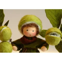 Kastanienjunge - Blumenkind - Jahreszeitentisch - Waldorf Art- Art.Nr. HE35