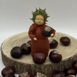 Kastanienjunge - Jahreszeitentisch - Blumenkind - Herbst