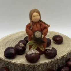 Kastanienmädchen - Jahreszeitentisch - Blumenkind - Herbst
