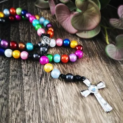 katholischer Rosenkranz, bunt, Farb- und Kreuzauswahl