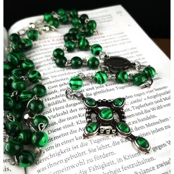 katholischer Rosenkranz, Malachitperlen und Edelstahl