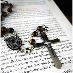 katholischer Rosenkranz, Tigeraugeperlen und Edelstahl