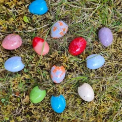 Keramikei zum Aufhängen als stilvolles Geschenk, handgemacht