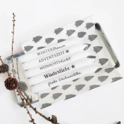 Kerze zu Weihnachten | Weihnachtskerze | Winter | Stabkerze | Geschenk | Tischdeko