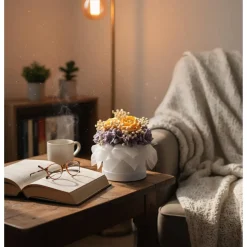 Kerzenblumenstrauß Lavendel & Orange | Rapswachs Rose Kerze | Lila Gelbe Deko Flowerbox | Veganes Geschenk