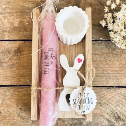 Kerzengeschenkset Kleiner Frühlingsgruß. Kleiner Osterhase, Kerze und Kerzenhalter. Ostergeschenk. Mitbringsel.