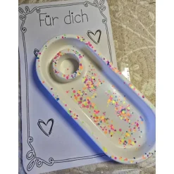 Kerzenhalter aus Raysin mit Konfetti-Effekt – Geschenkidee „Für dich“ mit Stabkerze