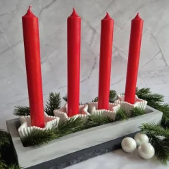Kerzenteller Advent Kerzenständer in Sternform mit vier Stabkerzen mit Tannenzweigen