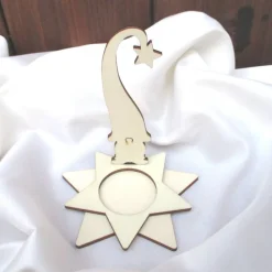 Kerzen-Wichtel Eberhard mit Teelicht-Stern, Steckset aus Holz