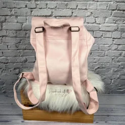 Kinder Rucksack mit Blumenkranz, Initial & Namen bestickt I personalisierter Kinderrucksack I Kita Tasche in 5 Farben