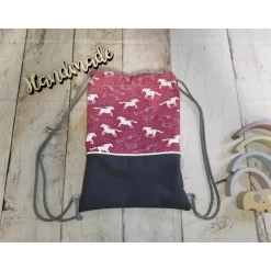 Kindergarten Turnbeutel Pferde Reflektor flieder– Softshell, 3 Größen, personalisierbar