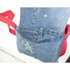 Kindergartentasche 'Eichhörnchen im Schnee', Jeanstasche für Kinder, Jeans-Upcycling, Unikat