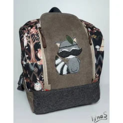 Kinderrucksack für Kindergarten oder Musikbox, mit Boho Waschbär, Personalisierung möglich