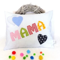 Kissen für Mama, Geburtstagsgeschenk, blaues Mamakissen mit Herzen, auch für Papa, Farbwünsche möglich, personalisierbar