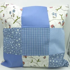 Kissenbezug mit Hornveilchen und Wicken, gepatcht, Unikat