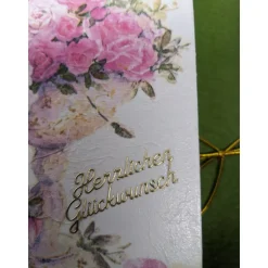 Klappdeckelbox mit Serviettenmotiv 