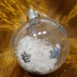 Klare Weihnachtskugeln befüllt, 4 Stück, B-Ware