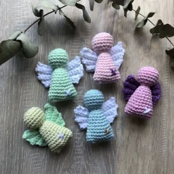 Kleine Gehäkelte Engel