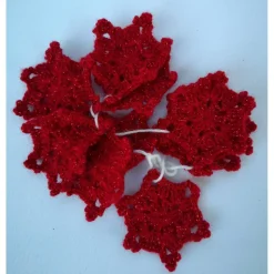 kleine gehäkelte Stern/Schneeflocken im 10er Set rot, weiß oder hellblau