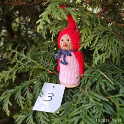 Kleine gestrickte Waldwichtel – zauberhafte Deko für Advent & Weihnachten