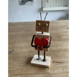 Kleine Holzfigur mit Herz, Geschenk, Mitbringsel für Liebende, Lieblingsmensch,