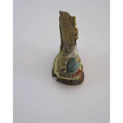 Kleine Krippe auf Holzscheibe