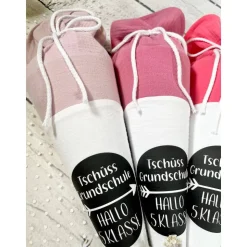 kleine Schultüte 5. Klasse Oberstufe weiterführende Schule aus Musselinstoff 35 cm