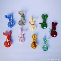 kleiner gehäkelter Hase