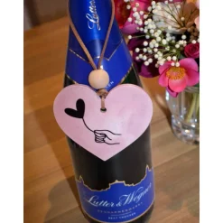 Kleiner Herzanhänger aus Raysin – Geschenkidee & Deko