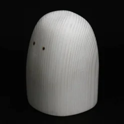 Kleines Gespenst aus Holz #9