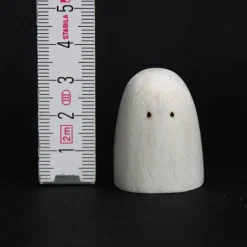 Kleines Gespenst aus Holz #5