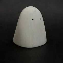 Kleines Gespenst aus Holz #13