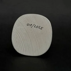 Kleines Gespenst aus Holz #13