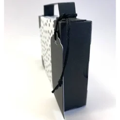 Koffer aus Karton – Handgemachte Geschenkverpackung für Urlaub, Reisegutschein oder Geldgeschenk (15x11x3,5cm)