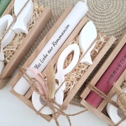 Kommunion Kommunionsgeschenk zwei Fische Kerzenhalter rund Geschenkset für Jungen und Mädchen Kommunionskerze Kerzenset