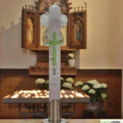 Kommunionkerze Kreuz grün-silber mit Taube, Fisch und Kelch, handverziert, Kommunionkerze Jungen und Mädchen, personalis