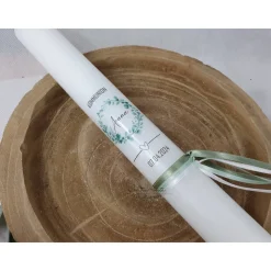 Kommunionkerze Kreuz mit Eukalypthuskranz - Natur