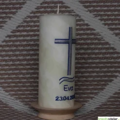 Konfirmationskerze aus Bienenwachs mit Kreuz und Wellen – Blau-Silber, handgefertigt